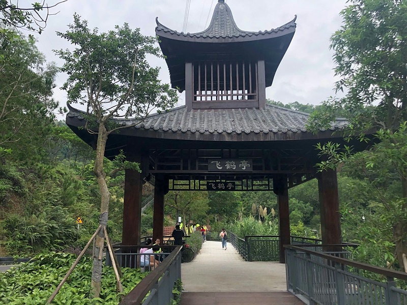 戶外防腐木工程用木蠟油，為何不是水性漆，德國(guó)pnz木蠟油為您解讀